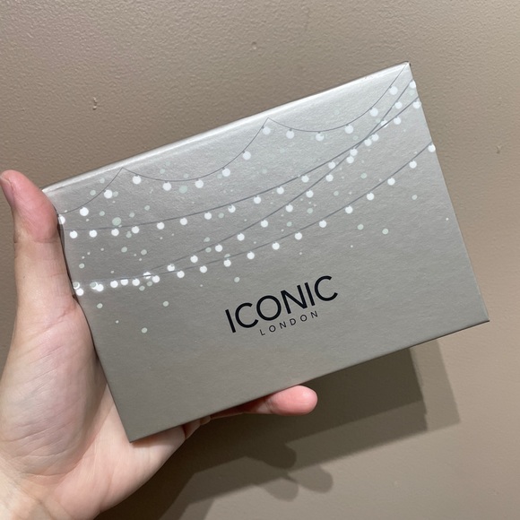 Iconic London Face Palette - Picture 1 of 2